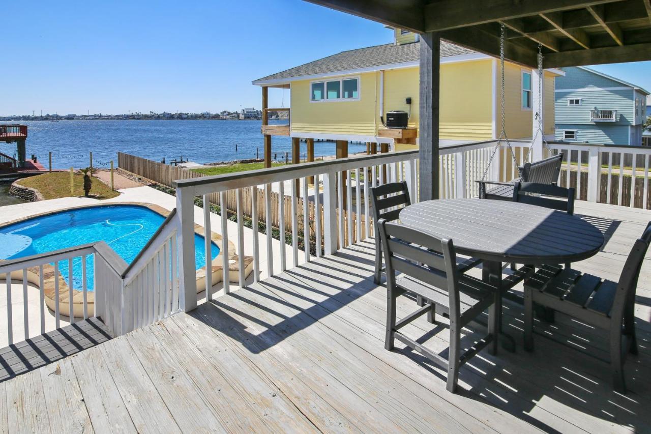 Pool Days And Dock Nights Villa Galveston Bagian luar foto