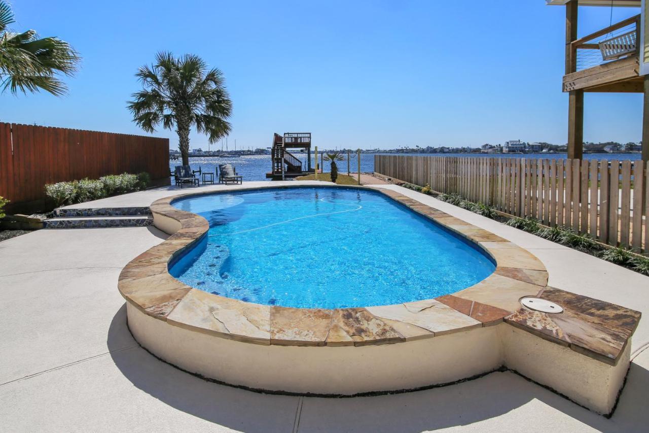 Pool Days And Dock Nights Villa Galveston Bagian luar foto