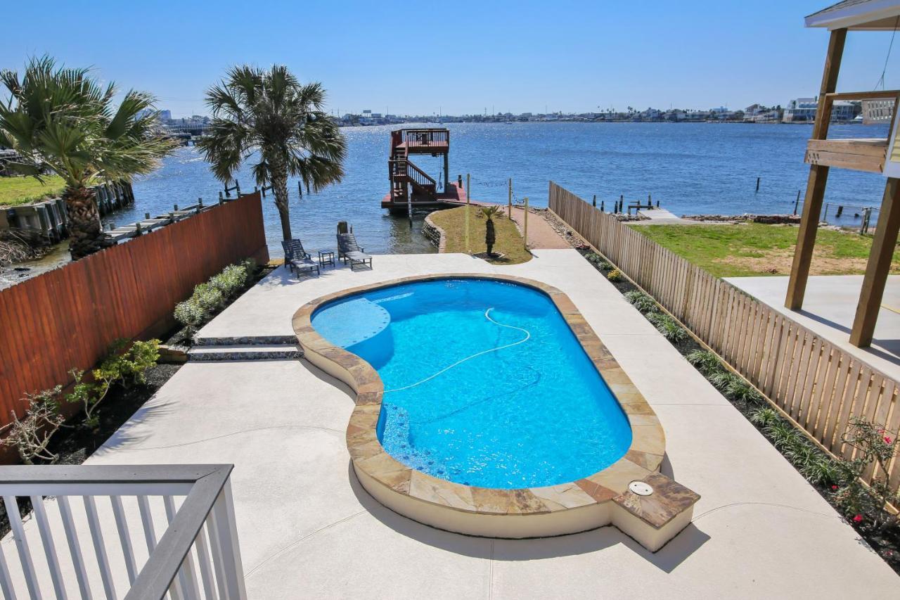 Pool Days And Dock Nights Villa Galveston Bagian luar foto
